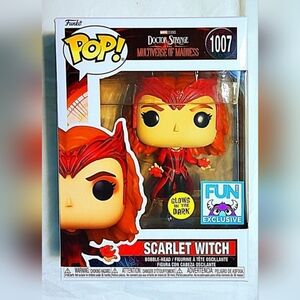 Funko Pop 1007 Scarlet Witch Wanda Glow in the Dark Fun.com Exclusive w New Case